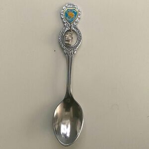 Vintage Prairie Lily Saskatchewan Souvenir Spoon Made in Japan.
